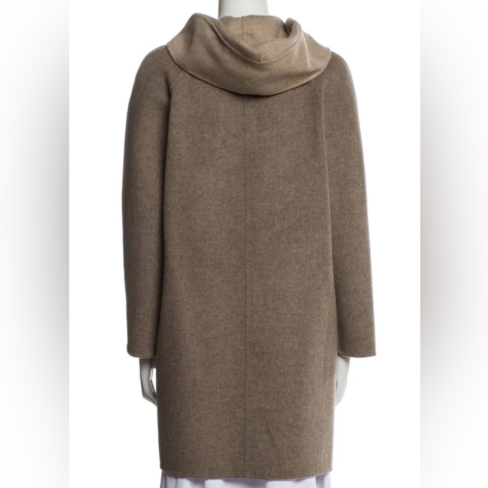 Vince Elegant Wool Tan Coat - Picture 4 of 7